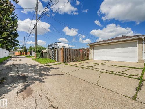 10527 134A Av Nw, Edmonton, AB 