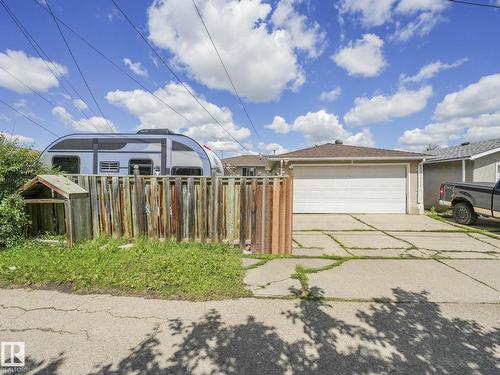 10527 134A Av Nw, Edmonton, AB 