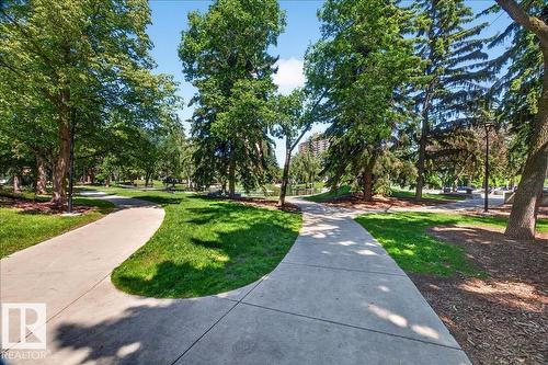 #33 10230 122 St Nw, Edmonton, AB 