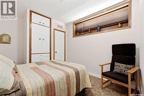 2339 Reynolds Street, Regina, SK - Indoor Photo Showing Bedroom