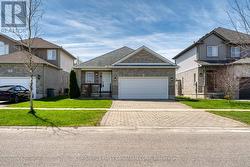 3191 SINGLETON AVENUE  London South (South W), ON N6L 0B5