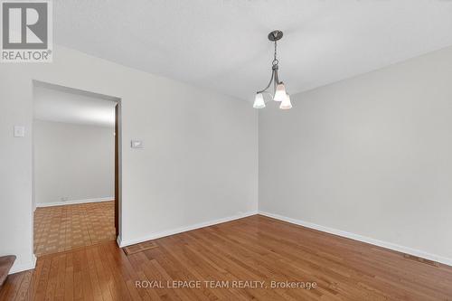 274 Breezehill Avenue S, Ottawa, ON 
