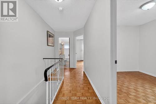 274 Breezehill Avenue S, Ottawa, ON 