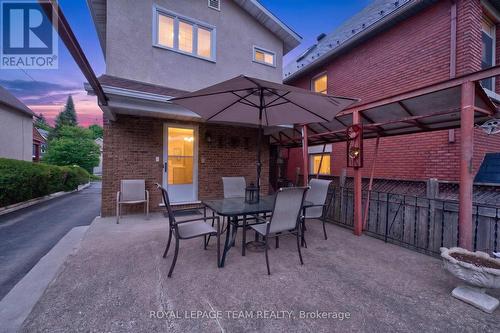 274 Breezehill Avenue S, Ottawa, ON 