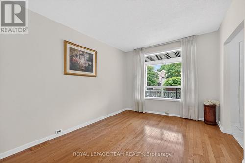 274 Breezehill Avenue S, Ottawa, ON 