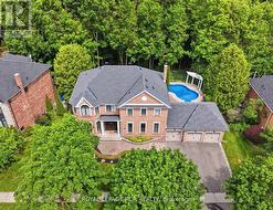 48 HODGKINSON CRESCENT  Aurora, ON L4G 6K7