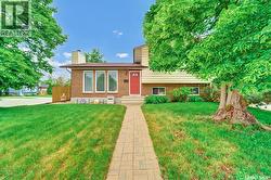 703 Candle COURT  Saskatoon, SK S7K 4Z9