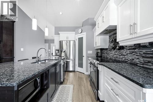 6920 Maple Ridge Drive, Regina, SK 