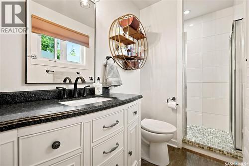 35 Penfold Place, Regina, SK 