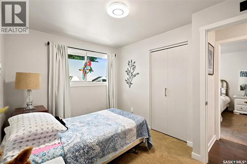 35 Penfold Place, Regina, SK 
