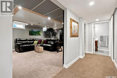 35 Penfold Place, Regina, SK 