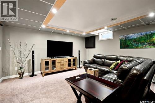 35 Penfold Place, Regina, SK 