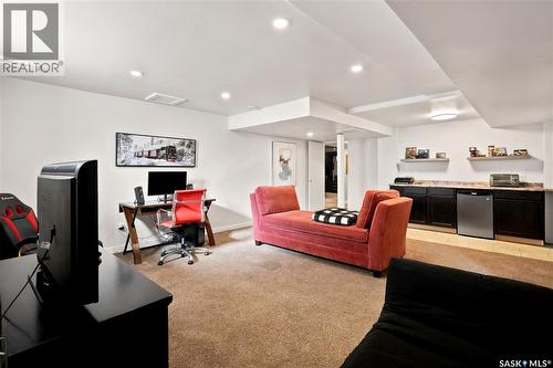 35 Penfold Place, Regina, SK 