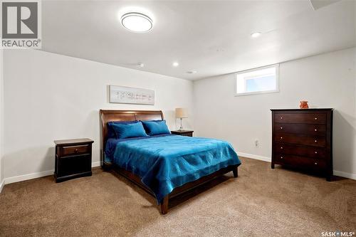 35 Penfold Place, Regina, SK 