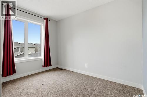 4121 Green Olive Way E, Regina, SK 