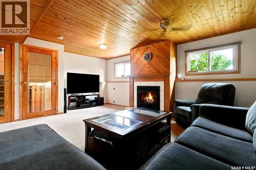 430 Manning Lane, Saskatoon, SK 