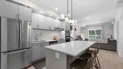 203-880 Saucier Avenue  Kelowna, BC V1Y 0H4
