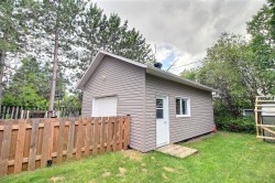 Garage - 