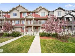 856 DANIELS WY SW  Edmonton, AB T6W 4C8
