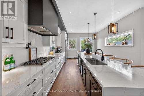 13 Arch Road, Mississauga, ON 