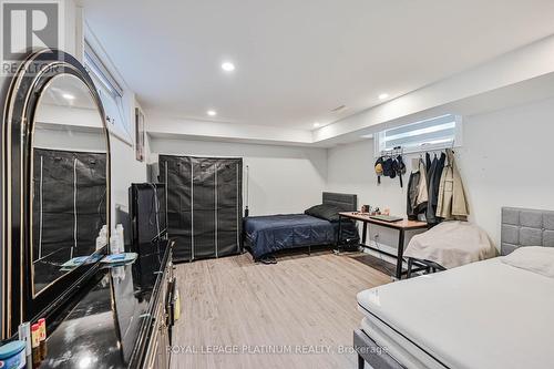 13 Arch Road, Mississauga, ON 