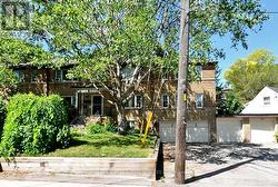 #3 - 48 SOUTH KINGSWAY  Toronto, ON M6S 3T3