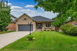 37 DAWKINS CRESCENT  Halton Hills, ON L7J 2Z5