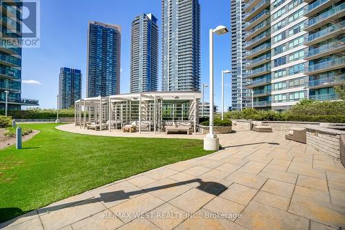 908 - 2240 Lake Shore Boulevard W, Toronto, ON 