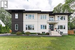22 LAKE STREET  Grimsby, ON L3M 2G7