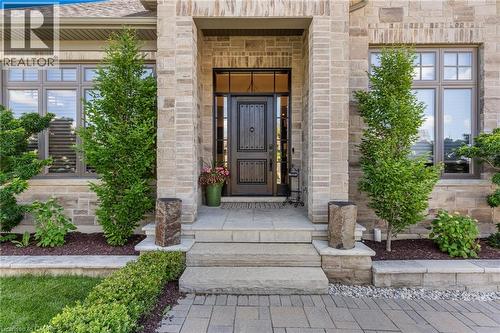 44 Pioneer Ridge Drive, Kitchener, ON 
