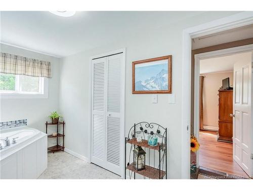 10 Mcmahon, Barnesville, NB 
