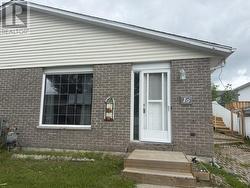 10 Farrell CRES Elliot Lake, ON P5A 3N6