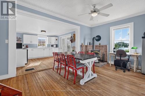 21 Lakeview Avenue W, Kearney, ON 