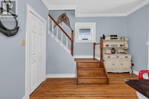 21 Lakeview Avenue W, Kearney, ON 