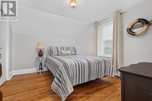 21 Lakeview Avenue W, Kearney, ON 