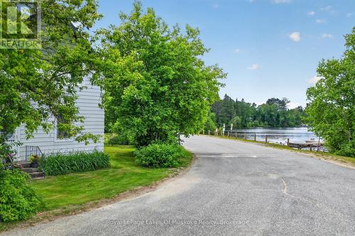 21 Lakeview Avenue W, Kearney, ON 