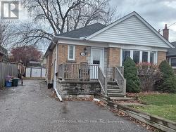 164 CENTRAL PARK BOULEVARD S Oshawa, ON L1H 5W7