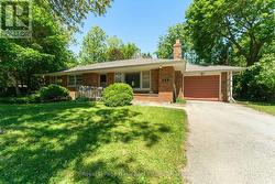 21 WARRINER STREET  Whitchurch-Stouffville, ON L4A 4T9