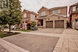 33 RICHARD UNDERHILL AVENUE  Whitchurch-Stouffville, ON L4A 0J1