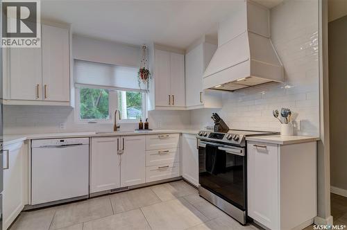 2552 Elliott Street E, Regina, SK 