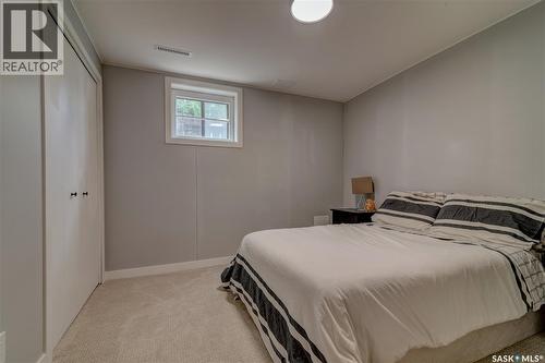 2552 Elliott Street E, Regina, SK 