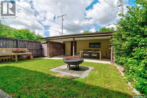 2552 Elliott Street E, Regina, SK 