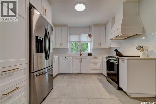 2552 Elliott Street E, Regina, SK 