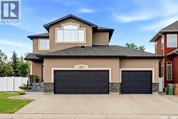8025 Wascana Gardens CRESCENT  Regina, SK S4V 1G8