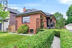 233 ROSEMOUNT AVENUE  Toronto, ON M9N 3C5