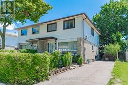 19 CARBERRY CRESCENT  Brampton, ON L6V 2G1