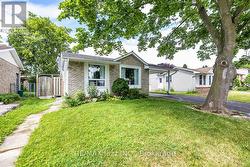 22 DEERPARK CRESCENT  Clarington (Bowmanville), ON L1C 3M3