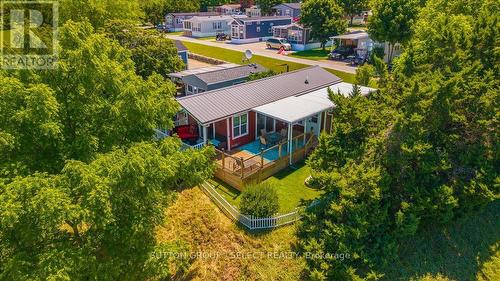 400 - 8685 ROCK GLEN ROAD  Lambton Shores (Arkona), ON N0M 1B0