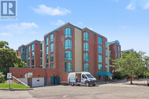 304 - 340 Centrum Boulevard, Ottawa, ON 
