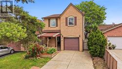 3 TWINOAKS CRESCENT  Hamilton, ON L8J 2E6